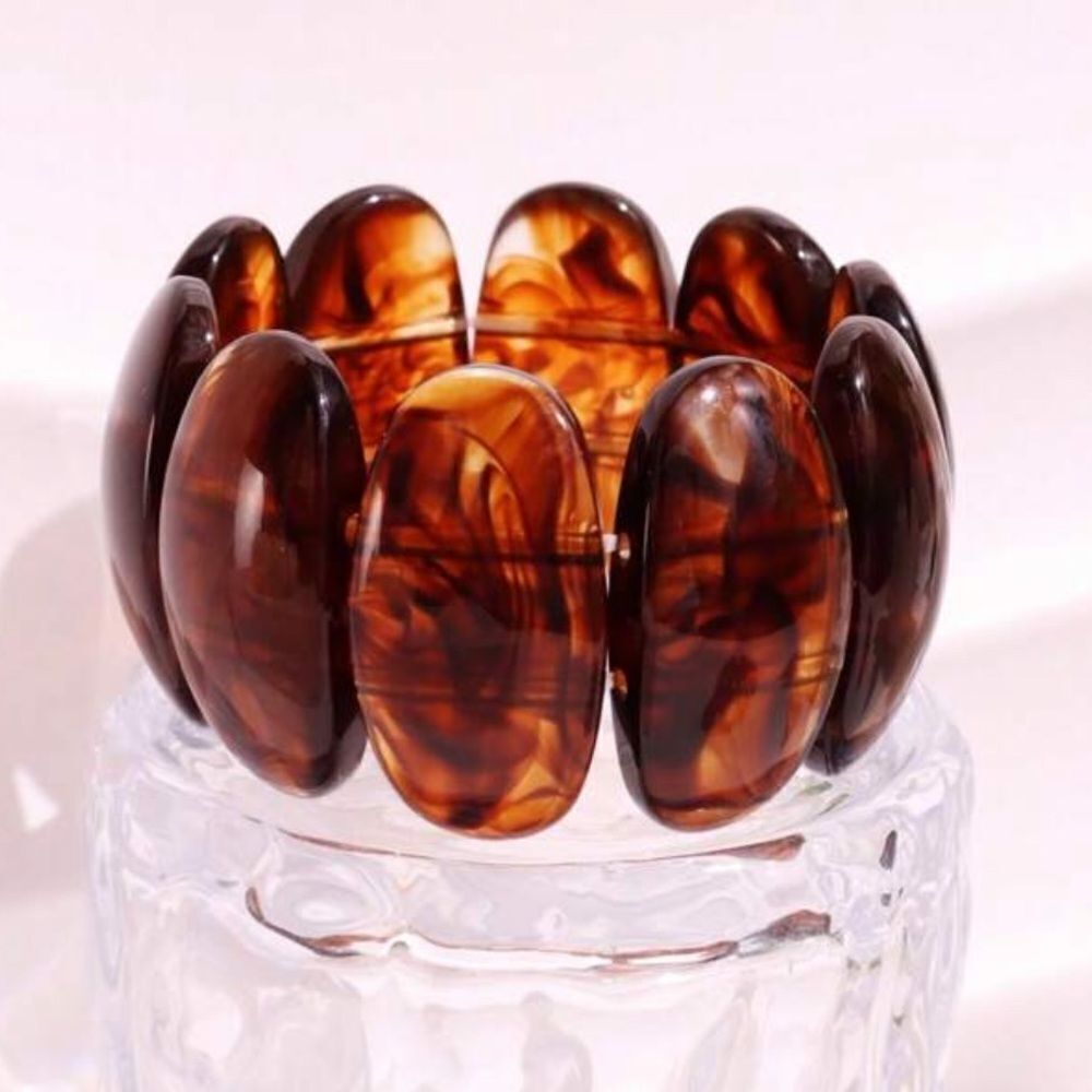 REVOLVE Tortoiseshell Resin Stretch Bracelet - Brown Swirl